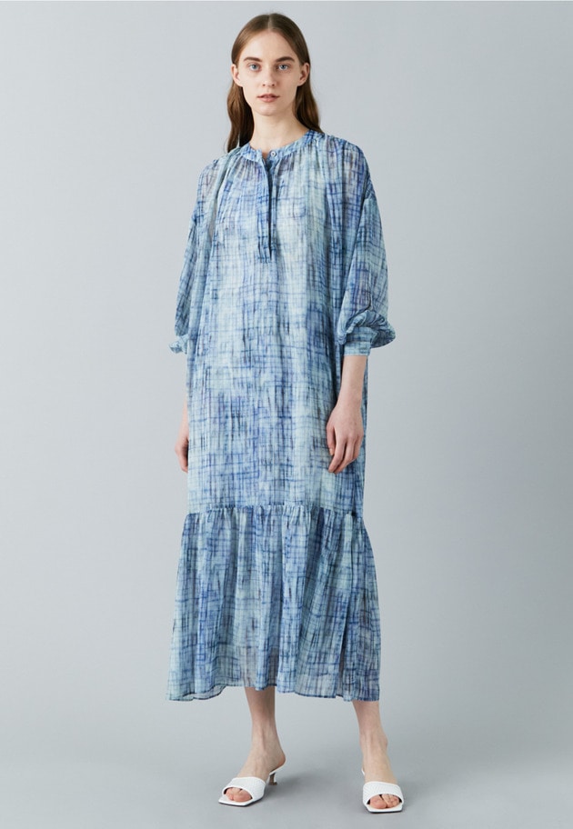 シアーチェックプリントマキシワンピース 1er Arrondissement プルミエ アロンディスモン オフィシャルサイト