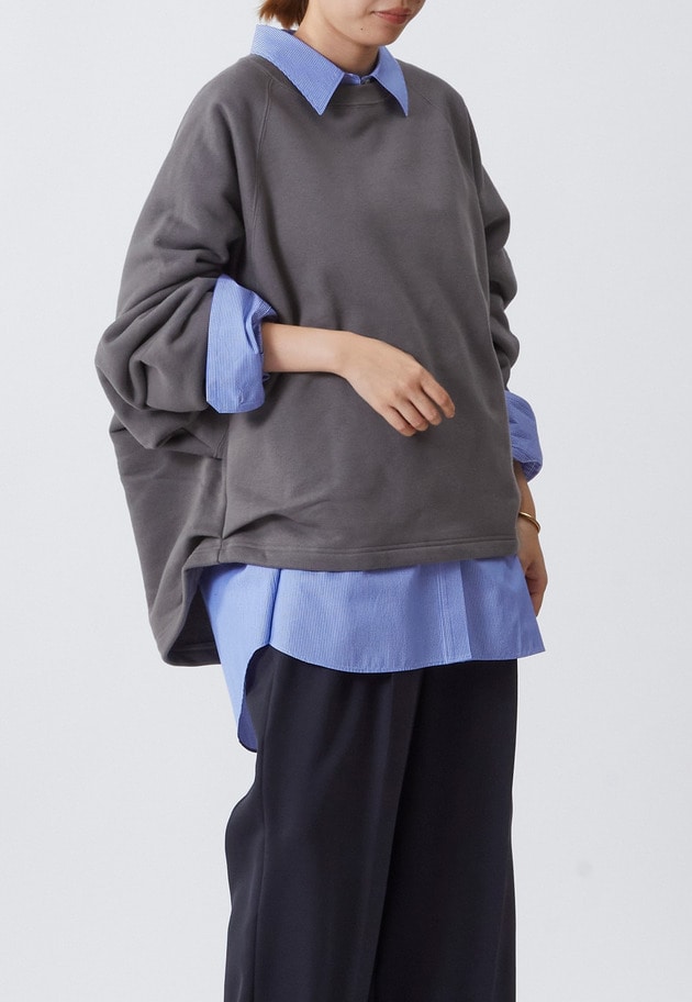 ＜COG THE BIGSMOKE (コグ ザ ビッグ スモーク)＞"KAYA TUCKED HEM TOP”スウェット 詳細画像 Gray 3