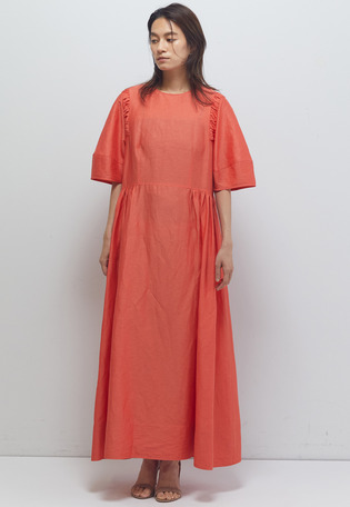 ショルダーギャザーワンピース