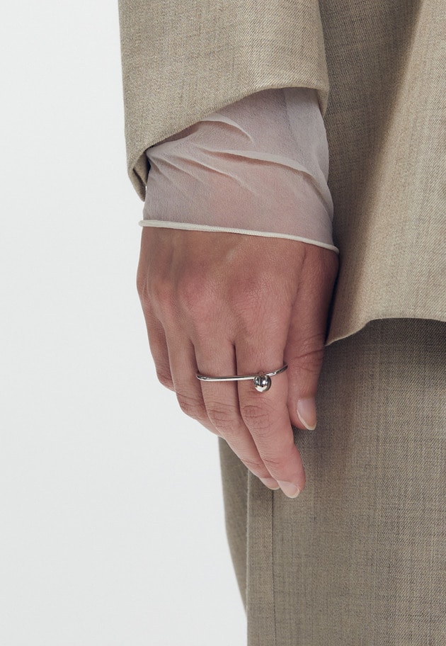 ＜YVETTE（イヴェット）＞Two Fingers リング 詳細画像 Silver 1