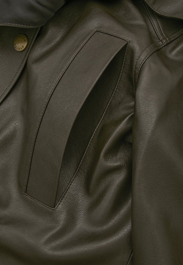 ＜SYSTEM（システム）＞レザーライク ケープジャケット 詳細画像 Dark brown 18