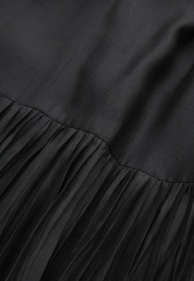 ティアード手絞りプリーツワンピース 詳細画像 Black 12