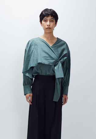 シルクボウタイブラウス