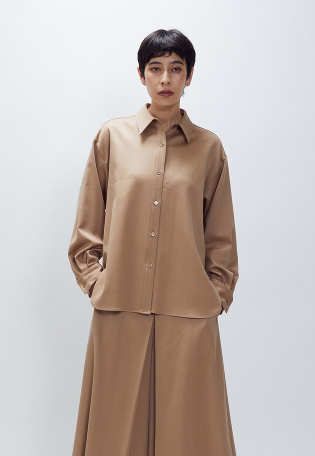 【美品】1er プルミエ アロンディスモン定番ウールサテンブラウス ウールサテンシャツ】｜1er Arrondissement（プルミエ アロン