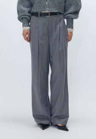 ラメストライプテーパードパンツ