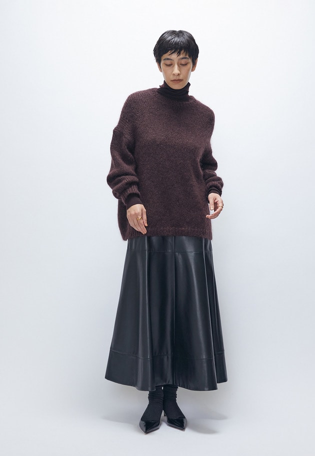 ナゴンスタンス アシンメトリー ドッキング プルオーバー 黒 532025_L.jpg