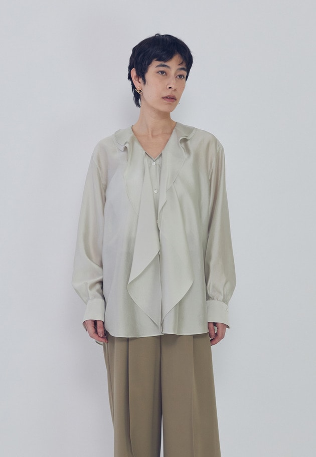 ラッフルＶネックブラウス 詳細画像 Beige 1