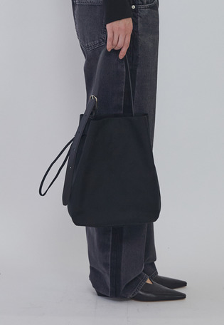 ＜MARY AL TERNA (メアリ オル ターナ)＞