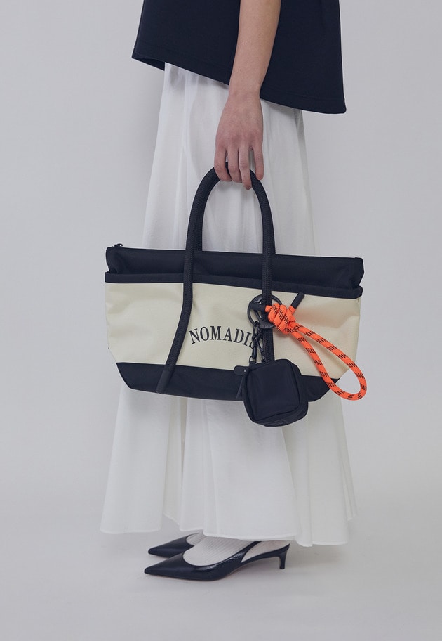 【予約】＜NOMADIS (ノマディス)＞ 別注"CITYTREK＆KNOT/P&rdquo;トートバッグ（ポーチ付き） 詳細画像 Offwhite 2
