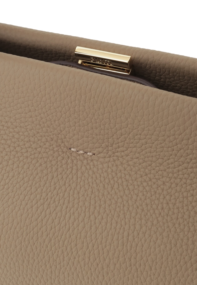 【WEB限定】＜PUNTI（プンティ）＞&ldquo;OVOLO&rdquo;ショルダーバッグ 詳細画像 Beige 15