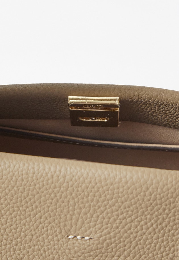 【予約・WEB限定】＜PUNTI（プンティ）＞"OVOLO&rdquo;ショルダーバッグ 詳細画像 Beige 5