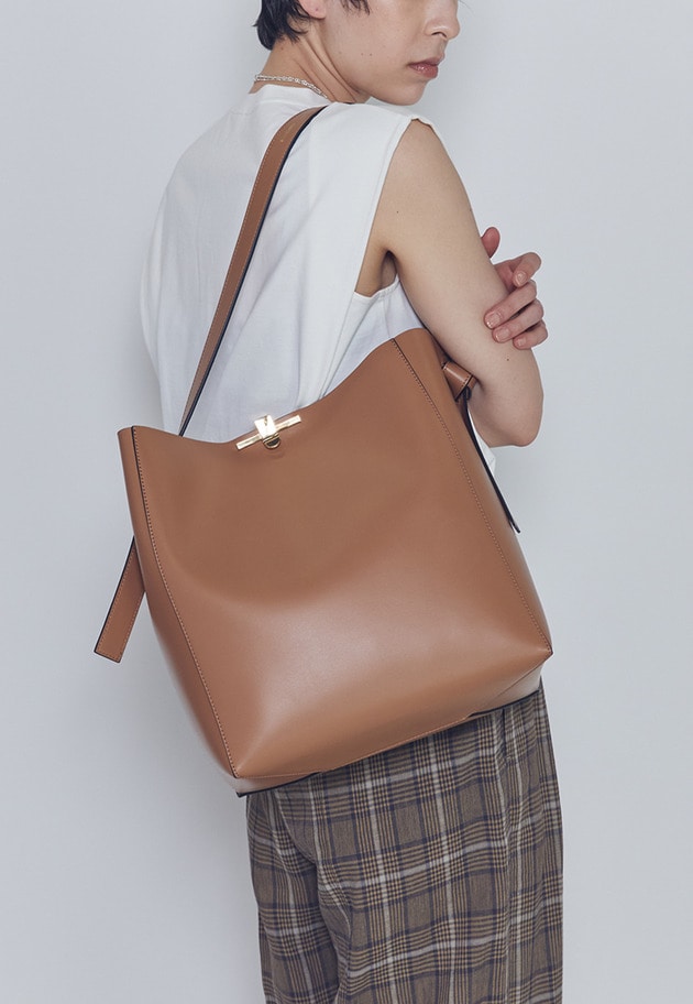 ＜ZANCHETTI / ザンケッティ＞"BNG&rdquo;ショルダーバッグ 詳細画像 Brown 1