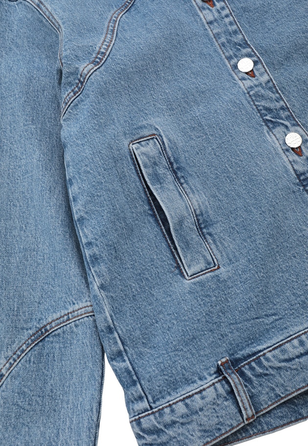 ＜BAUN UND PFERDGARTEN（バウムウンドヘルガーデン）＞デニムジャケット 詳細画像 Blue 4