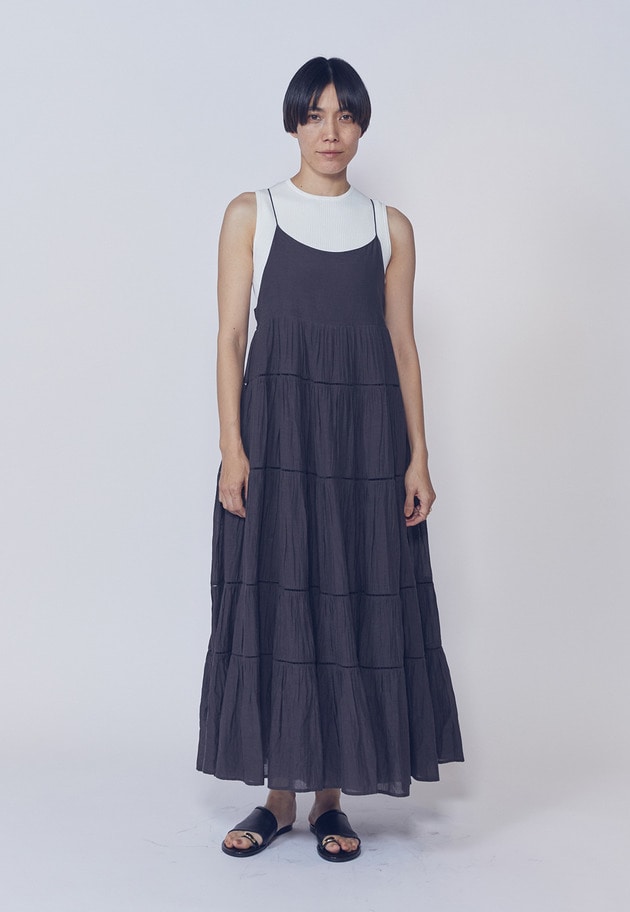 ＜CORSO ROMA 9 (コルソローマ ノーヴェ)＞ゴールドパーツサンダル 詳細画像 Black 4