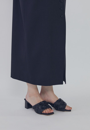 ＜HENRI EN VARGO（ヘンリエンヴァーゴ）＞”Grace” ギャザーミュール