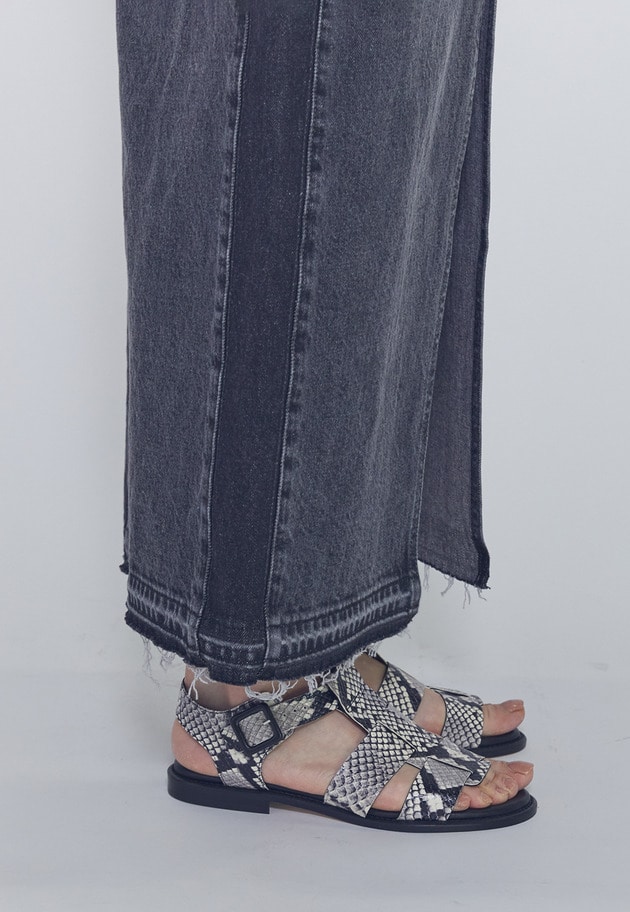 ＜Luca Grossi (ルカ グロッシ)＞パイソンサンダル 詳細画像 Black 2