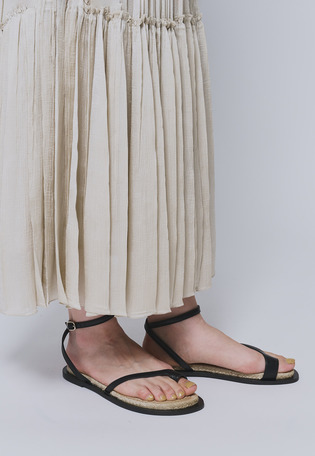 ＜PELLICO SUNNY（ペリーコサニー）＞別注 サンダル