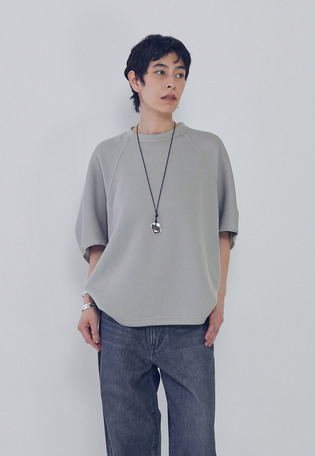 【予約】＜COGTHEBIGSMOKE (コグ ザ ビッグ スモーク)＞“HELLEN”ペンタゴントップ（ニットライクジャージ）