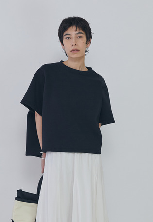 【予約・WEB限定】＜COGTHEBIGSMOKE (コグ ザ ビッグ スモーク)＞“JEMMA” Tシャツ