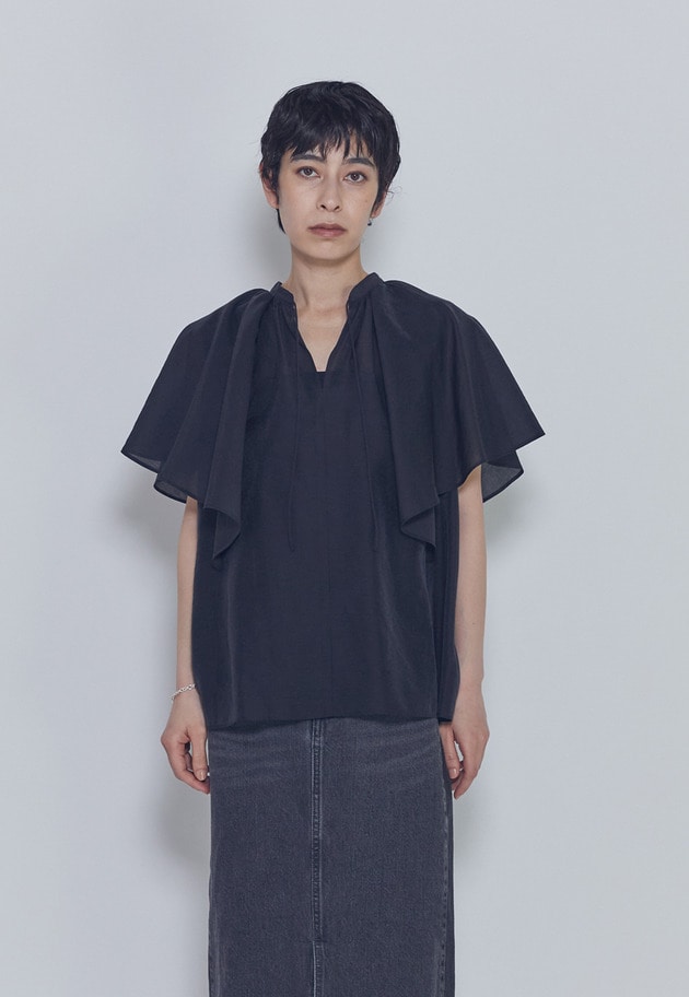 【予約】シアーキュプラシルクラッフルブラウス 詳細画像 Black 2