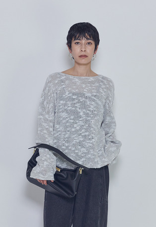 エアリースラブヤーンニット