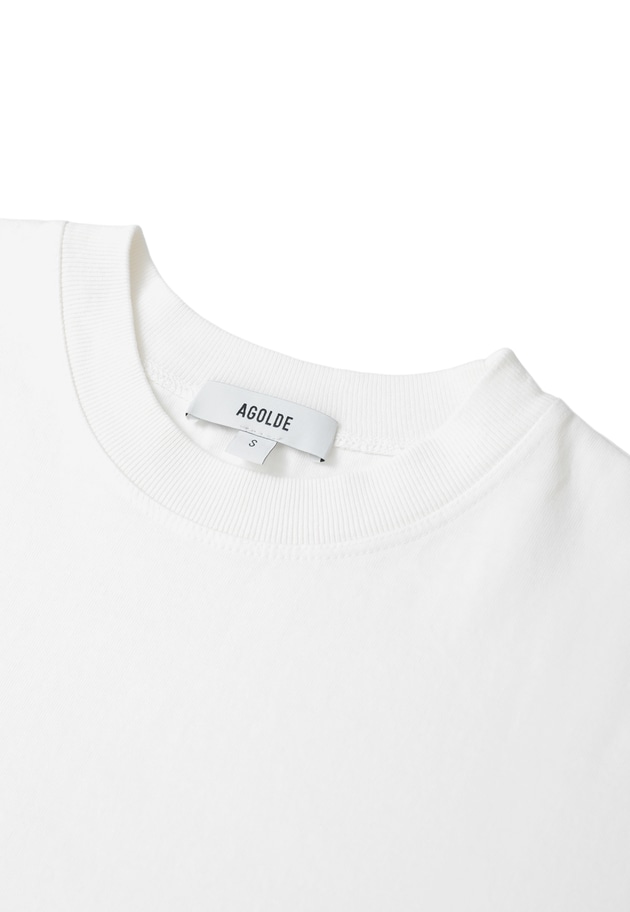 ＜AGOLDE （エーゴールドイー）＞ショルダーカットTシャツ 詳細画像 White 13