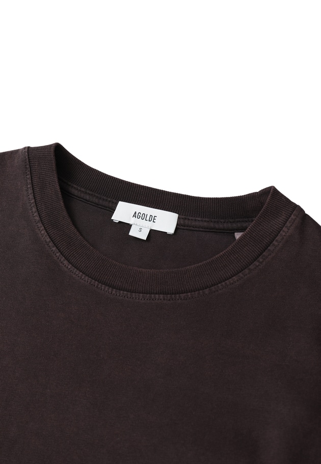 ＜AGOLDE （エーゴールドイー）＞"THEO"Tシャツ  詳細画像 Brown 15