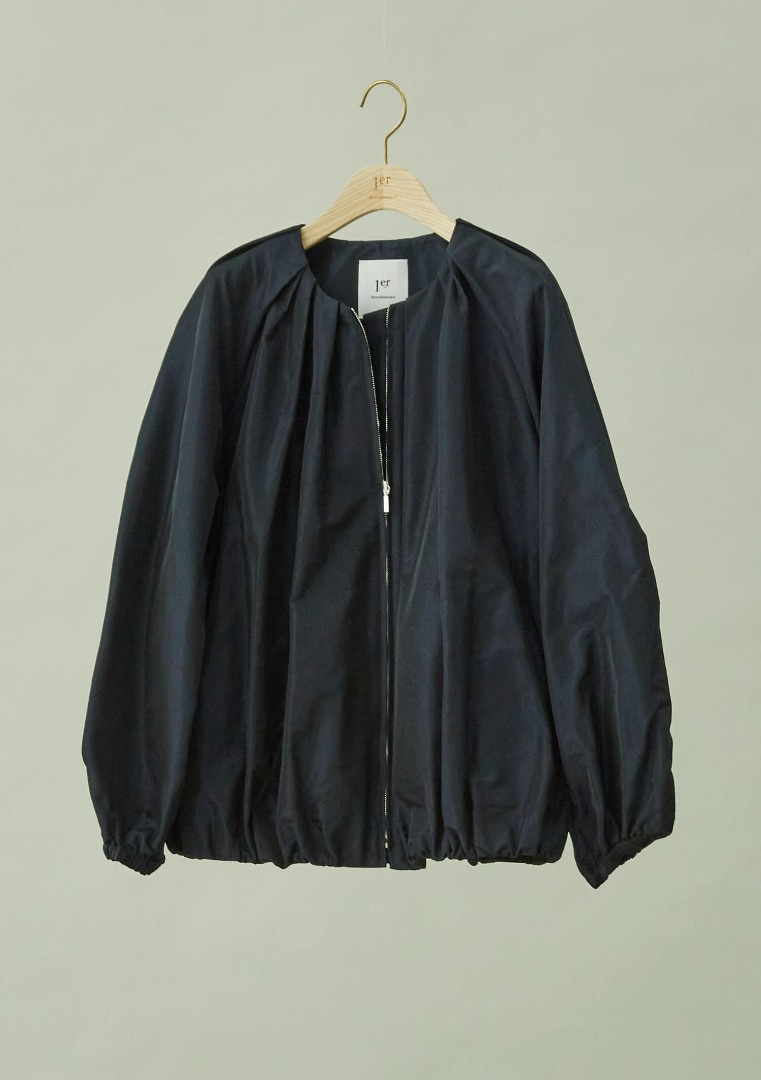 さり気ない輝きを纏う、秋の名品｜1er Arrondissement（プルミエ